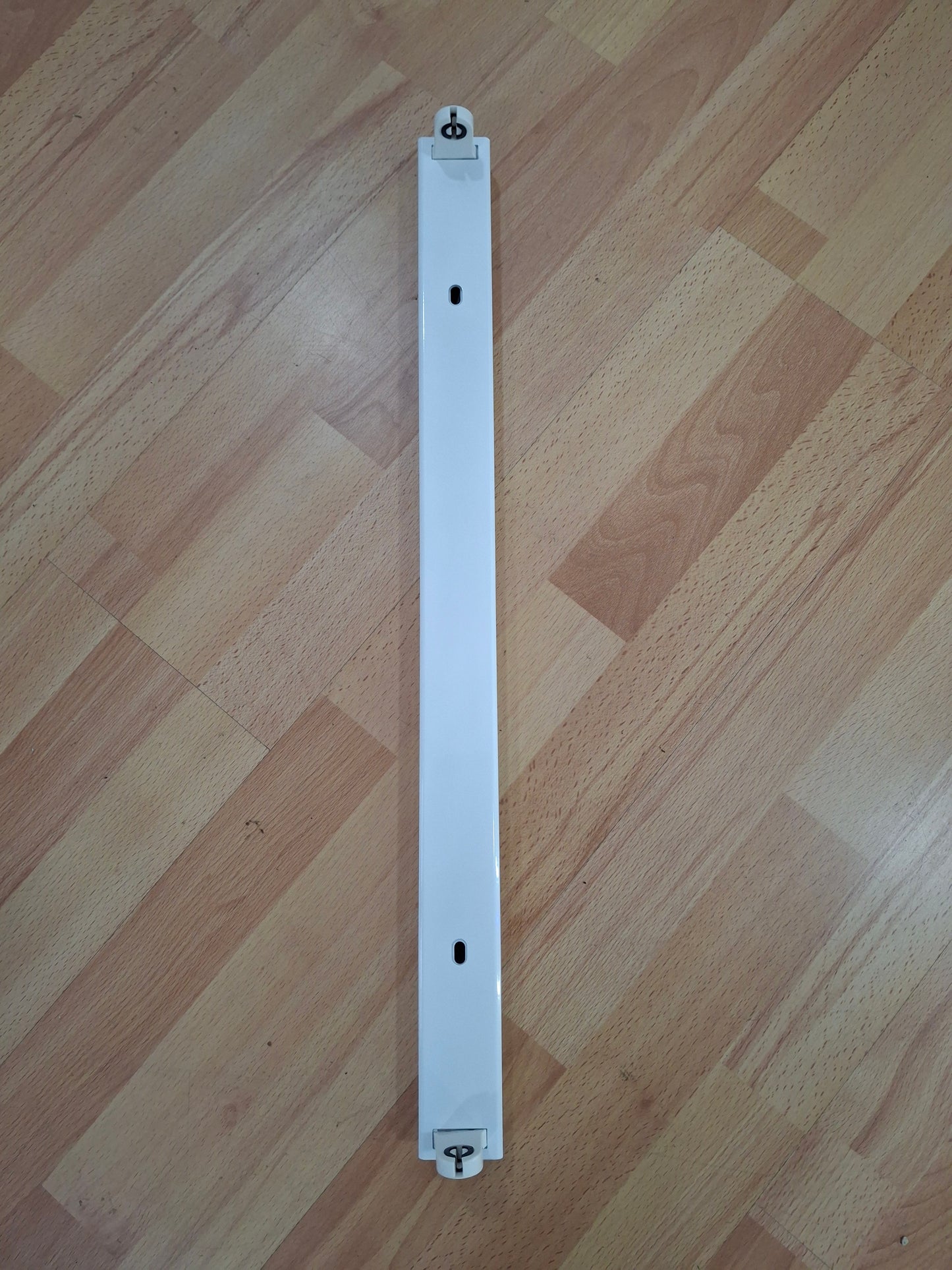 Régua Simples T8 60cm