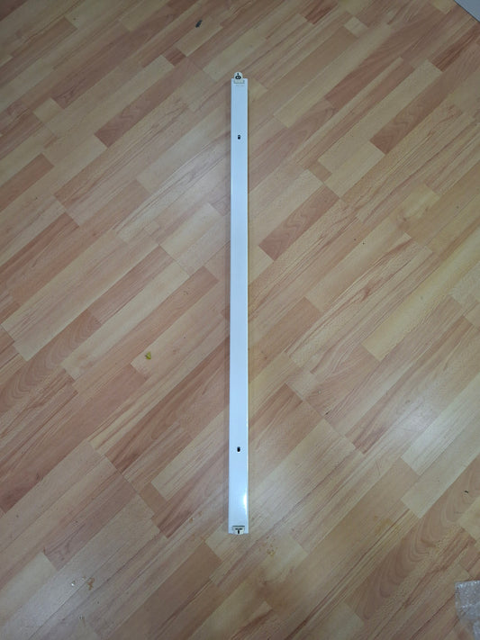 Régua Simples T-8 120cm