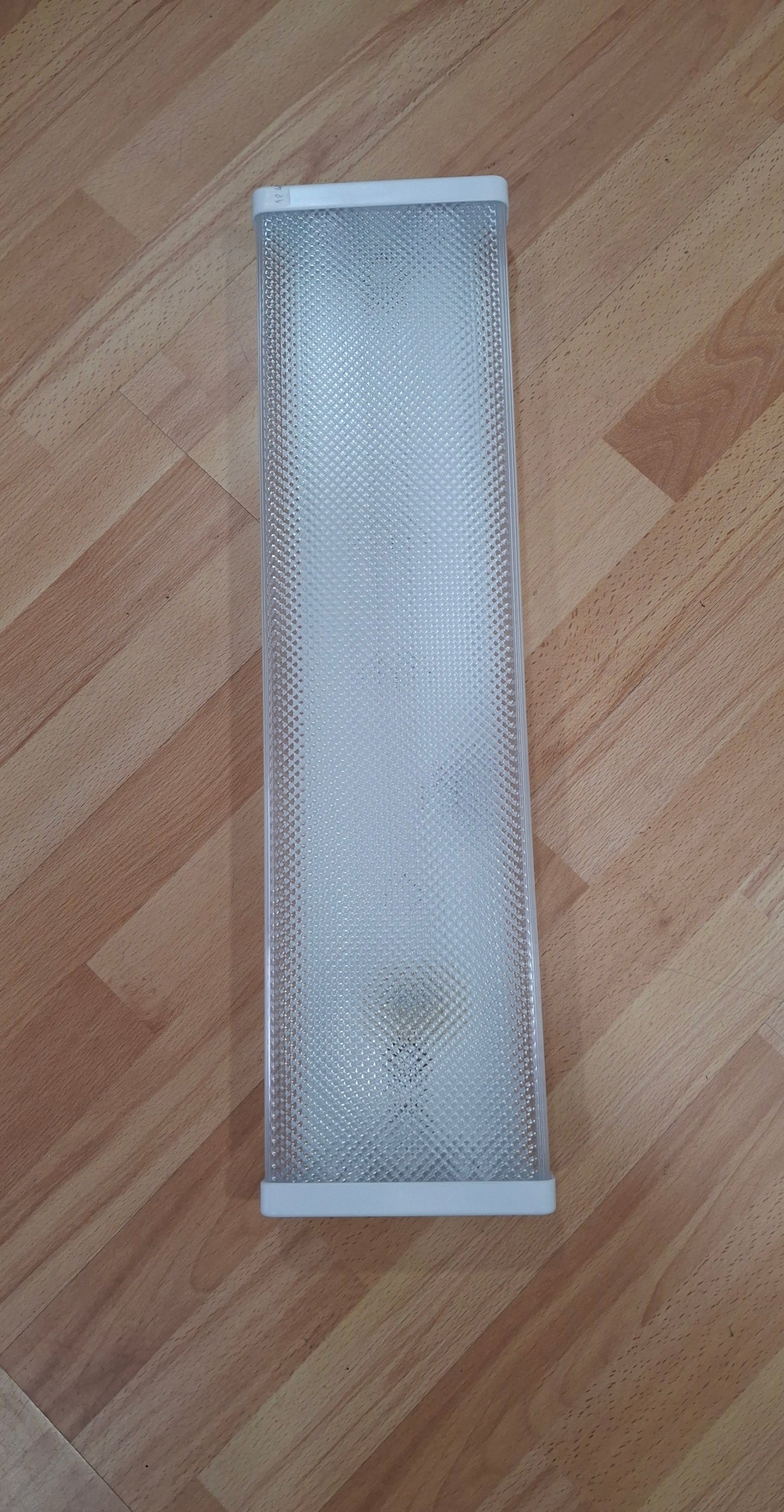 Armadura T-8  2x60cm